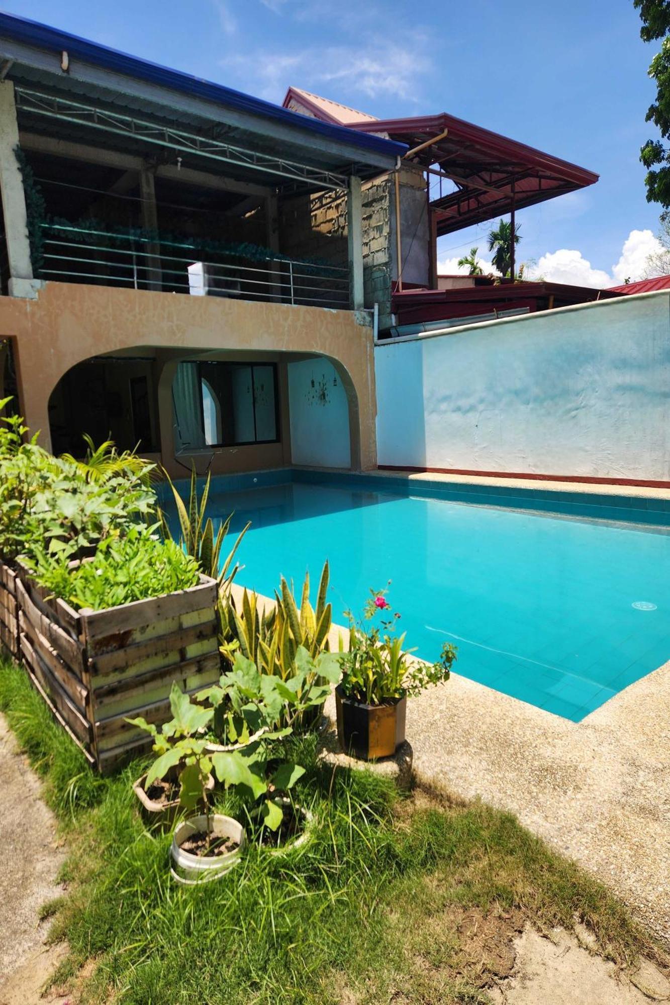 Larosa Hostel Puerto Princesa Extérieur photo